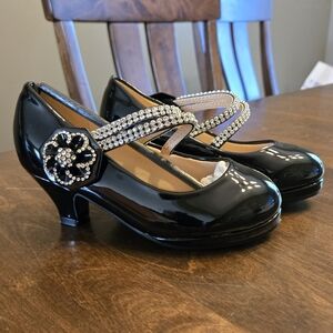 Kids Black Patent Leather Mary Jane Shoes with Rhinestone Straps Size 11